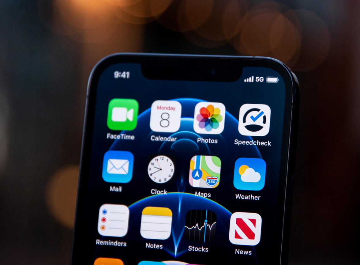 临夏苹果手机维修分享为什么 iPhone 12 在冬季会自动关机 